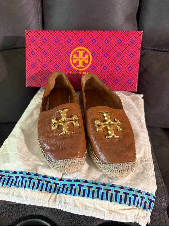 Tory Burch Shoes - Tory Burch Brown Leather Espadrille Flats with Gold Logo size 8.5